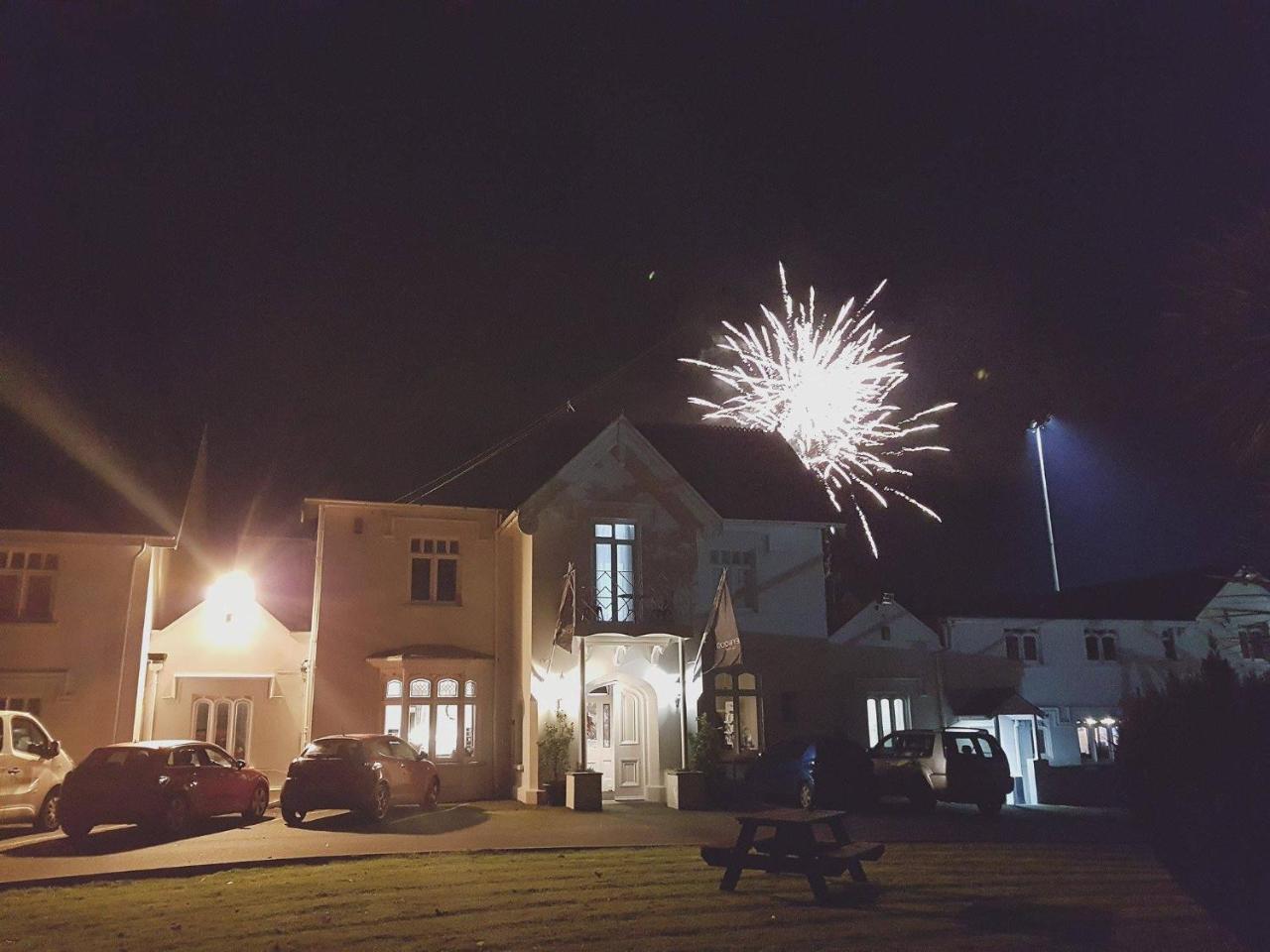 Heywood Spa Hotel Tenby Exterior photo