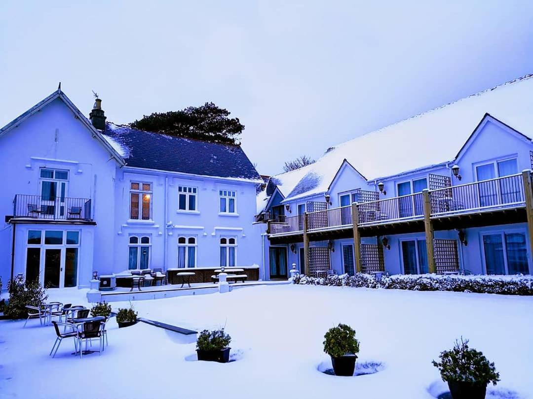 Heywood Spa Hotel Tenby Exterior photo